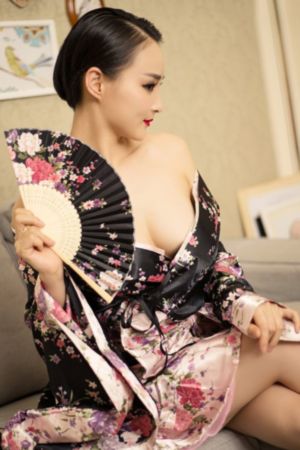 miongon吸血鬼第十二集_720HD在线观看
