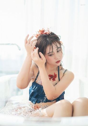 星期一的丰满动漫_720高清在线
